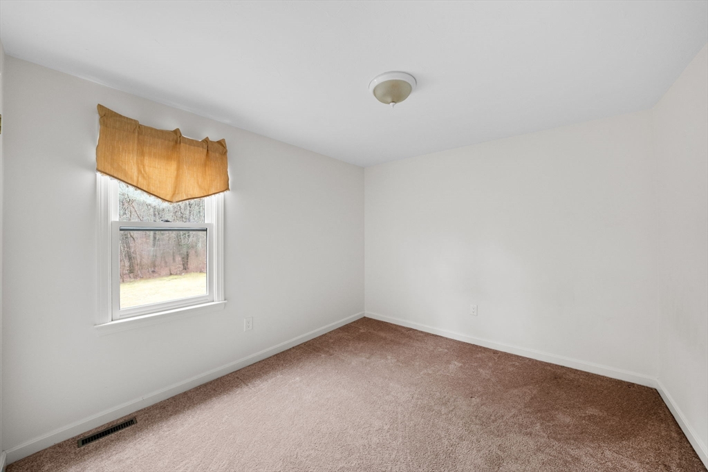 53 Metacomet Road Middleboro, MA 02346 - Photo 19 of 42 Gallery Image 19