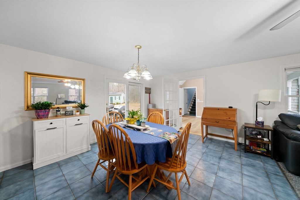 53 Metacomet Road Middleboro, MA 02346 - Photo 6 of 42 Gallery Image 6