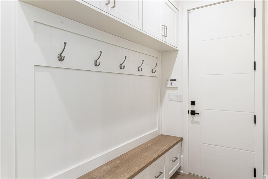 141 N Trace Alpharetta, GA 30009 - Photo 30 of 92
