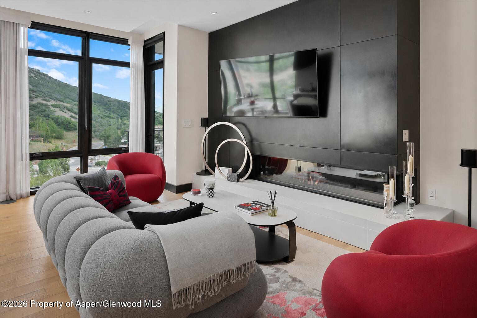 45 Wood Road, Unit 401 Snowmass Village, CO 81615 - Photo 2 of 42 Image 9