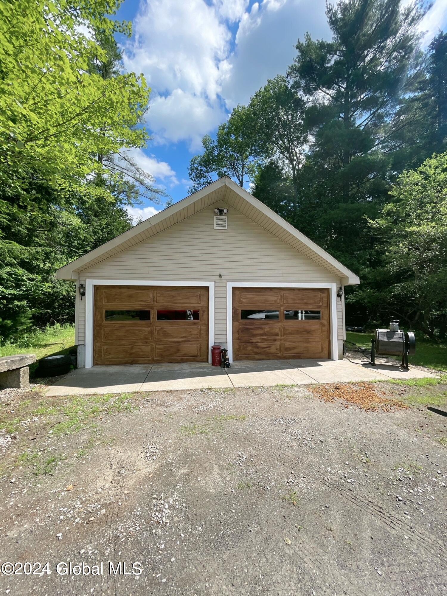 29 Walter Foote Road Chester, NY 12853 - Photo 3 of 34 w