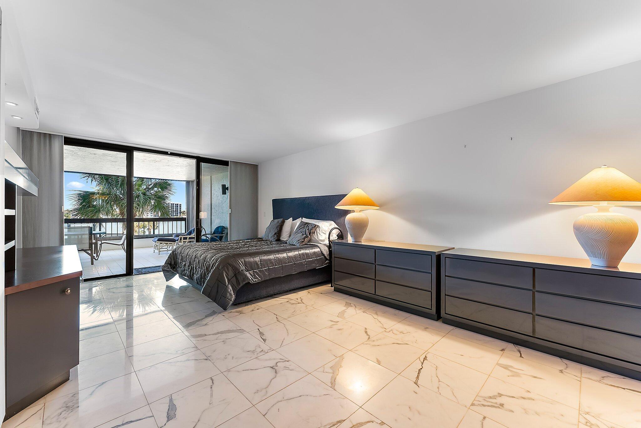 19750 South Beach Road, Unit 2050 Jupiter, FL 33469 - Photo 16 of 44 016-035-19750BeachRd-205-Jupiter-SMALL