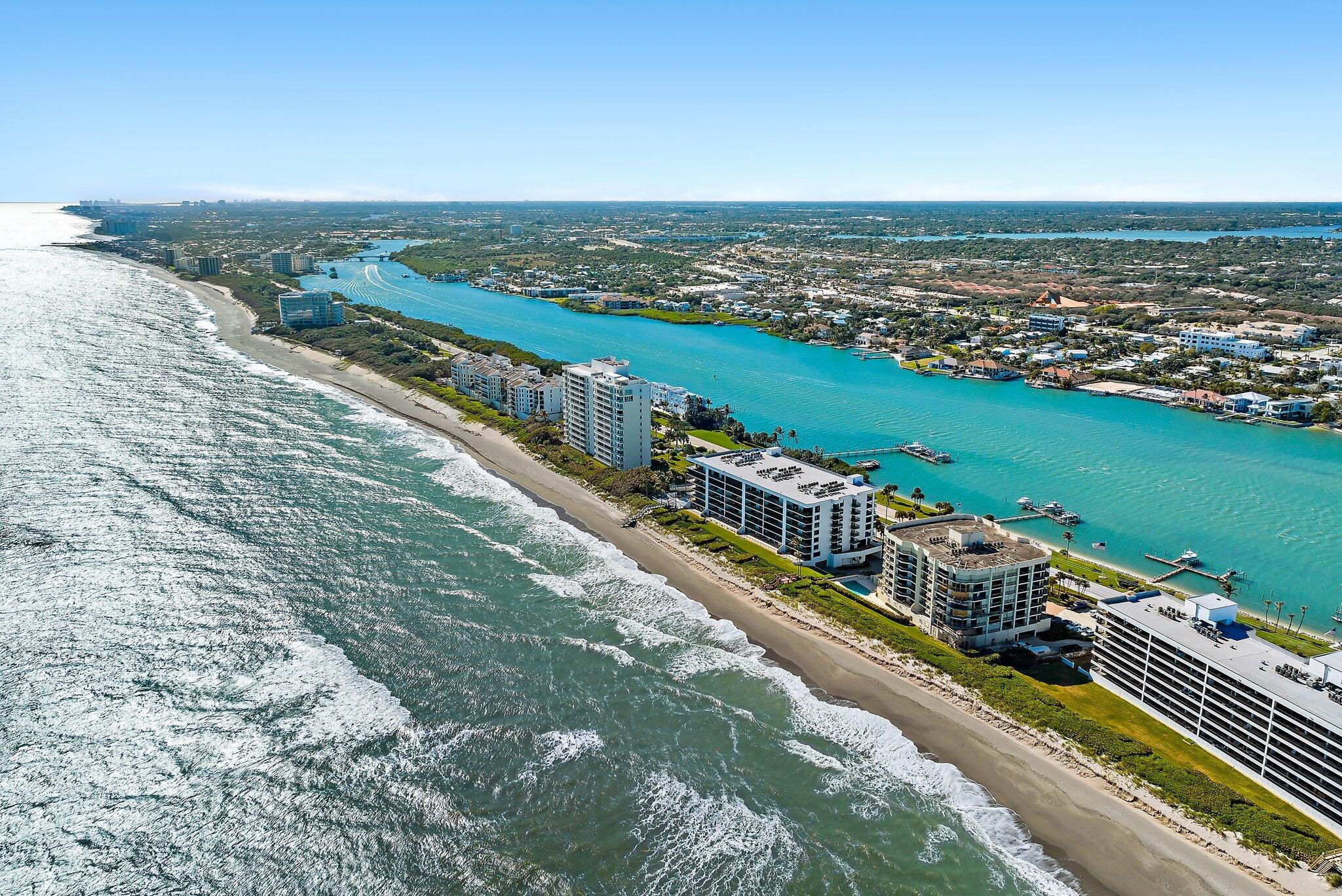 19750 South Beach Road, Unit 2050 Jupiter, FL 33469 - Photo 3 of 44 003-007-19750BeachRd-205-Jupiter-SMALL