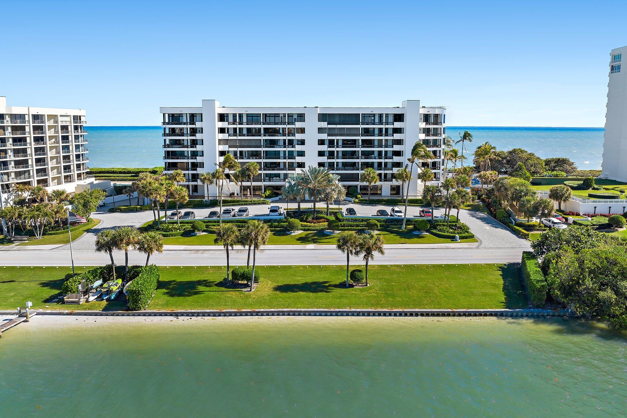 19750 South Beach Road, Unit 2050 Jupiter, FL 33469 - Photo 31 of 44 031-013-19750BeachRd-205-Jupiter-SMALL