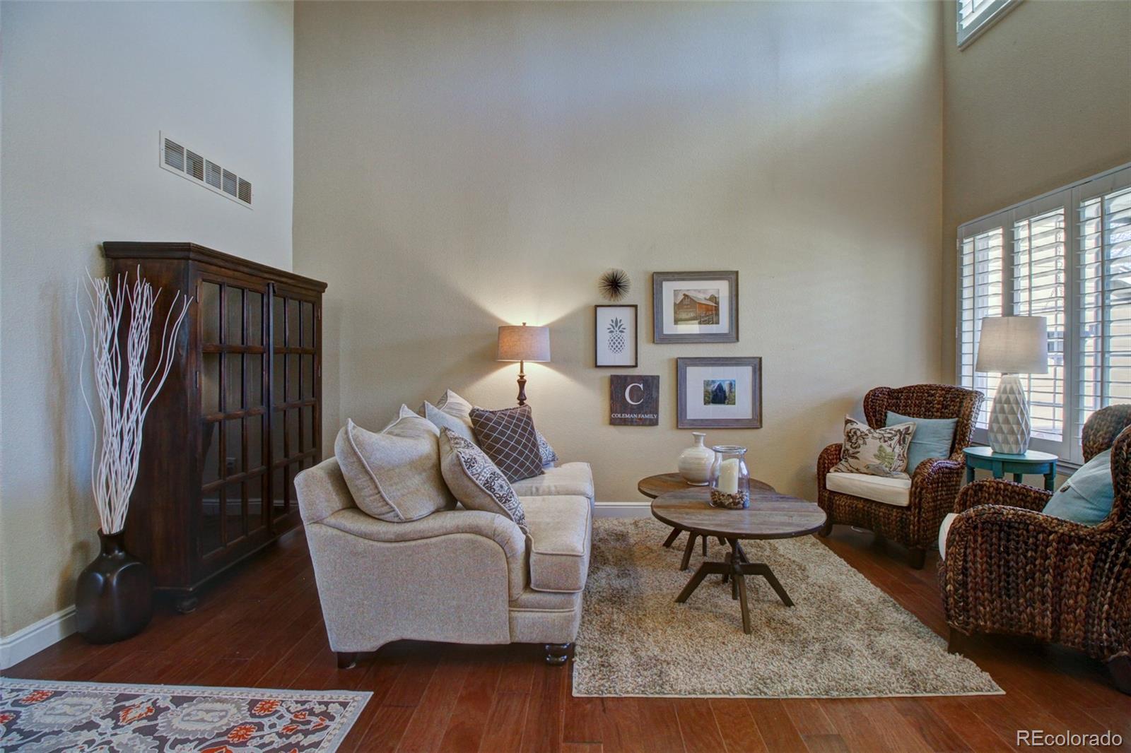 10322 South Rotherwood Circle Highlands Ranch, CO 80130 - Photo 5 of 31 Gallery Image 5