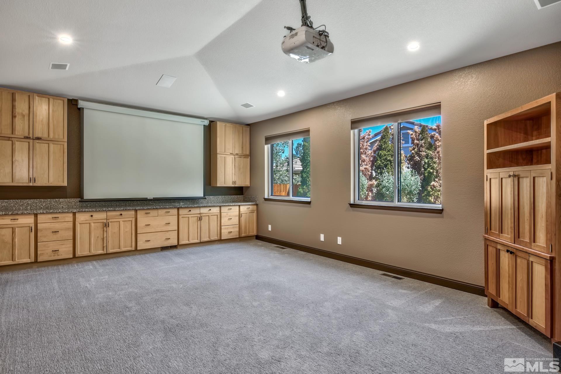 1140 Flanders Road Reno, NV 89511 - Photo 14 of 39 Photo 14