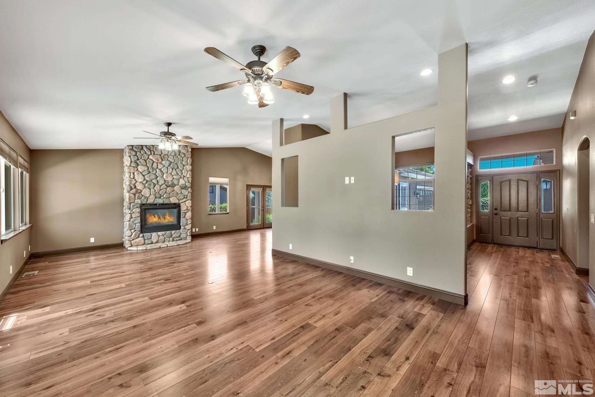 1140 Flanders Road Reno, NV 89511 - Photo 3 of 39 Photo 3