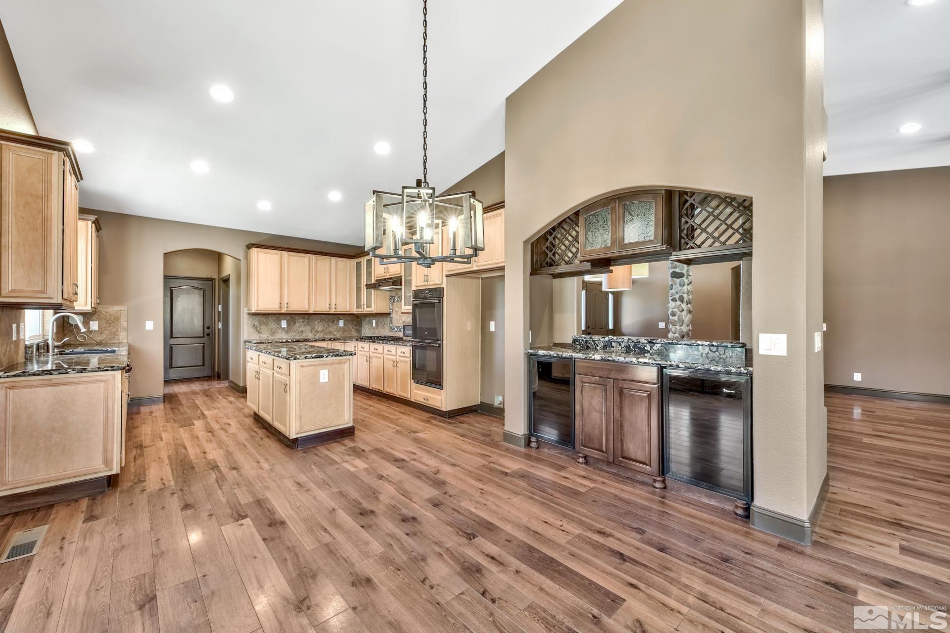 1140 Flanders Road Reno, NV 89511 - Photo 7 of 39 Photo 7
