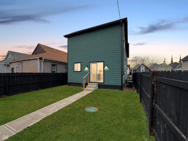 $269,900 | 1438 South Illinois Street, Indianapolis, IN 46225