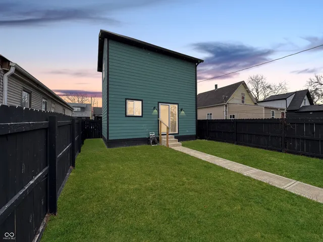 $269,900 | 1438 South Illinois Street, Indianapolis, IN 46225