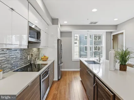 $1,575,000 | 1242 New Jersey Avenue Northwest, Washington, DC 20001
