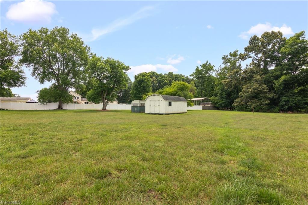 8003 Clinard Farms Road High Point, NC 27265 - Photo 34 of 40