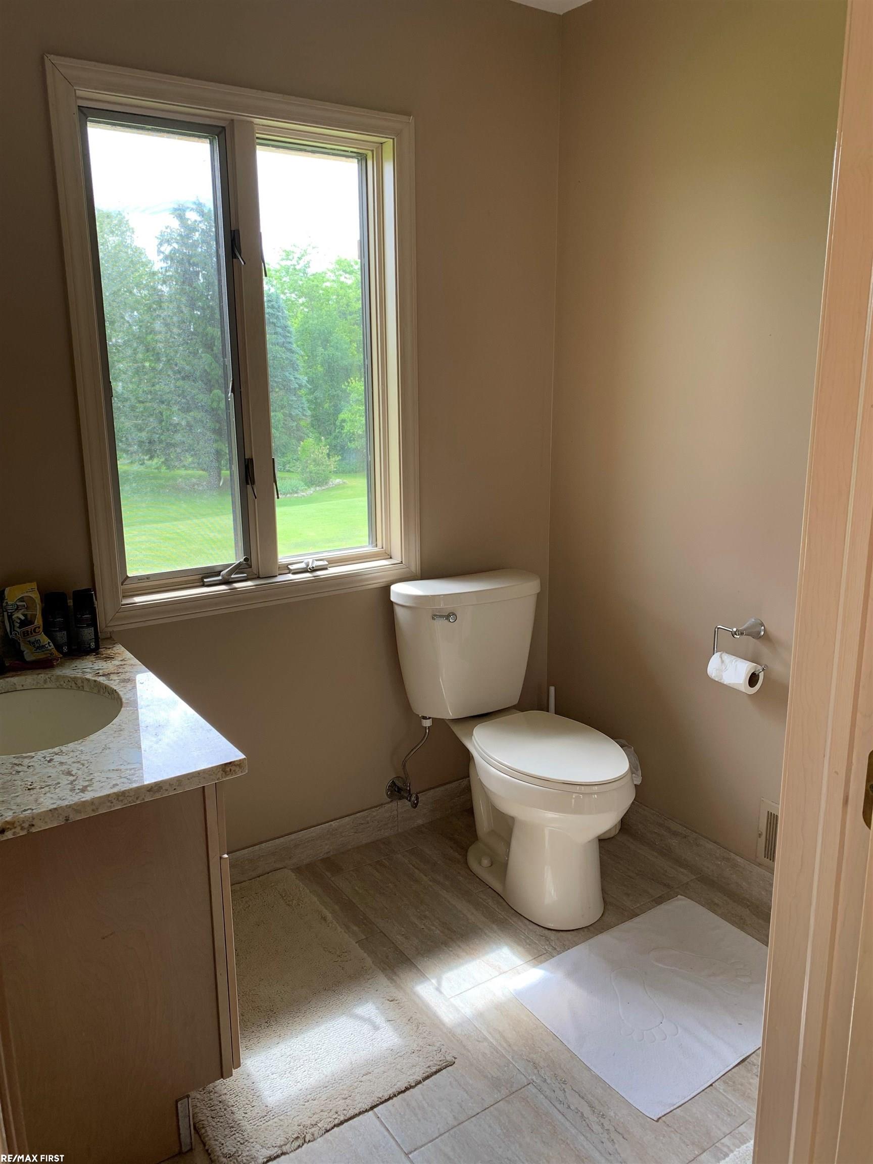 3571 Lake George Road Oxford, MI 48370 - Photo 11 of 27 50145234-20CBEEDE-FB14-48E4-8202-5060C31ED7CE.JPG