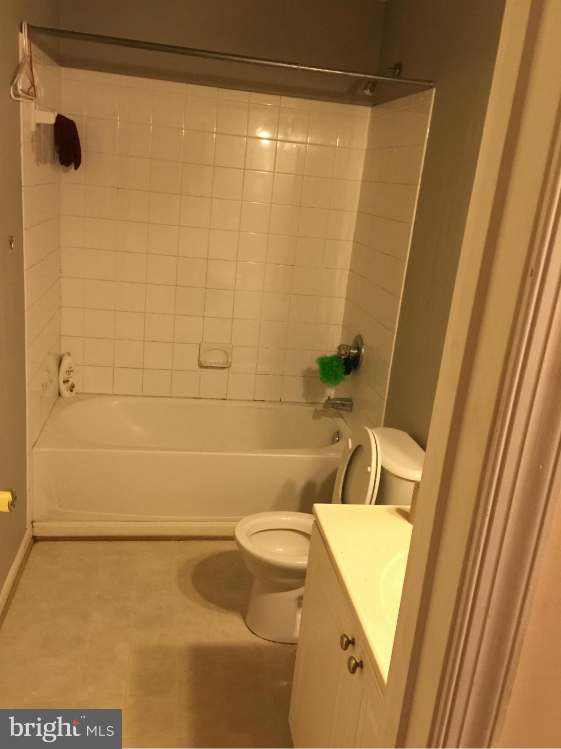 3125 Tucker Road Fort Washington, MD 20744 - Photo 8 of 15 Bath