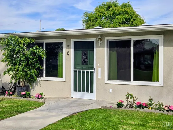 a view of a house with outdoor space