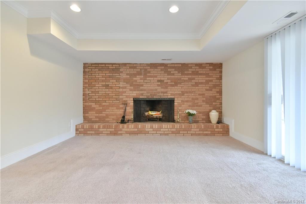 6740 Burlwood Road Charlotte, NC 28211 - Photo 15 of 24