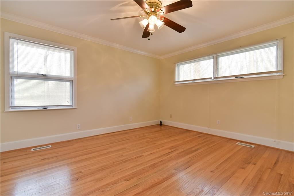 6740 Burlwood Road Charlotte, NC 28211 - Photo 5 of 24
