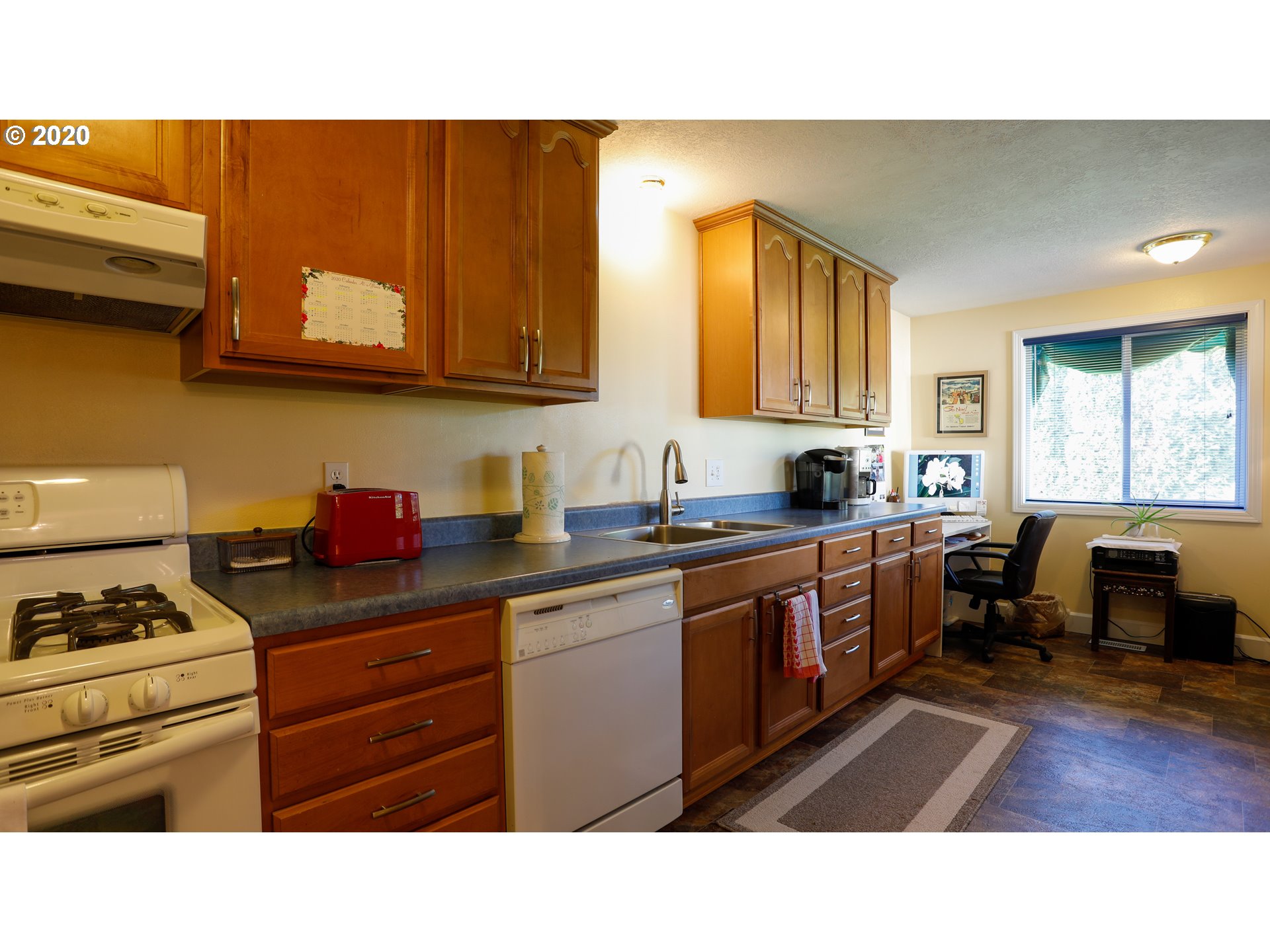1173 Randolph Road Woodburn, OR 97071 - Photo 8 of 22 Gallery Image 8