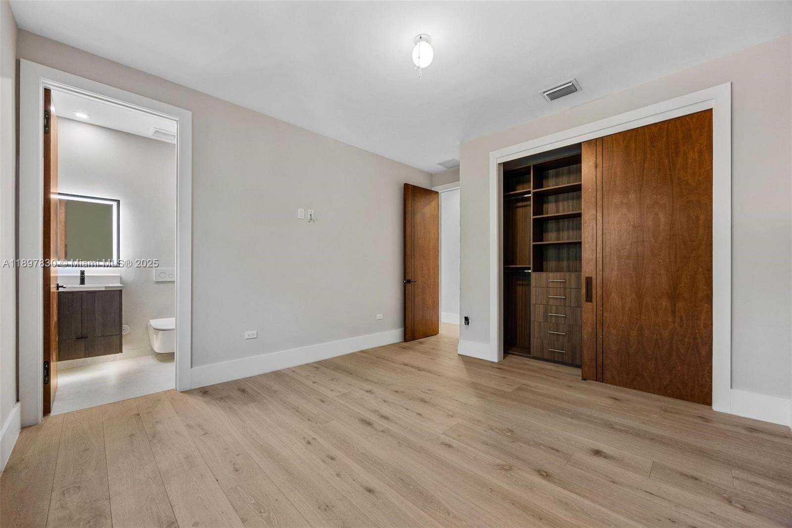 2805 Freeman Street Miami, FL 33133 - Photo 44 of 74 Gallery Image 44