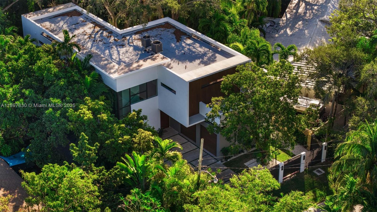 2805 Freeman Street Miami, FL 33133 - Photo 73 of 74 Gallery Image 73