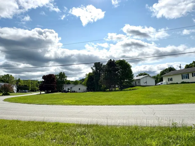 $79,500 | 0 Jackson Street, Newport, VT 05855