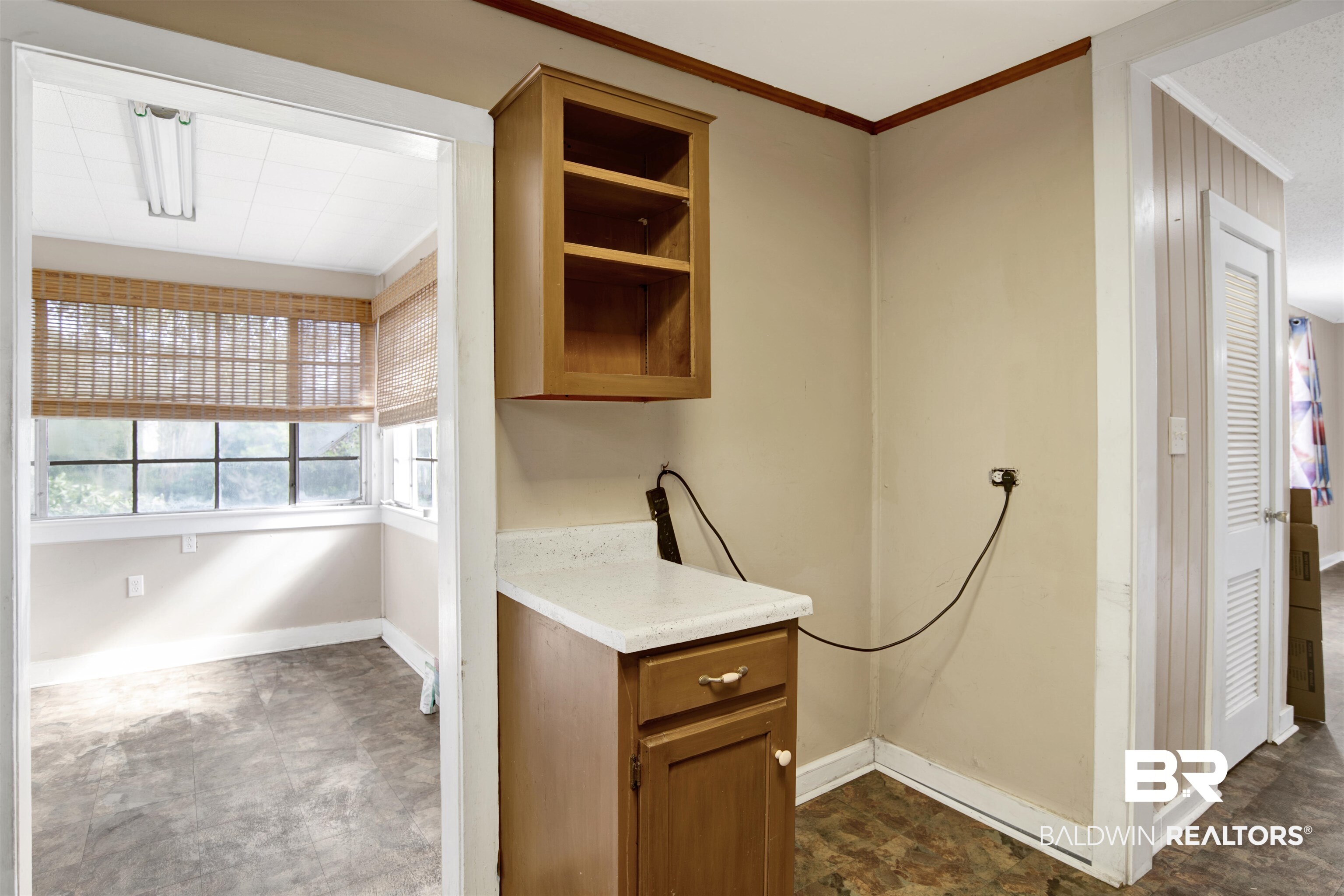 61 South Hillside Lane Mobile, AL 36608 - Photo 15 of 36