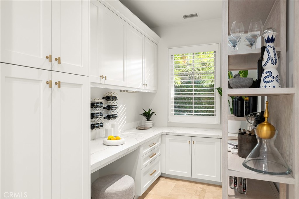 70 Livia Irvine, CA 92618 - Photo 10 of 47