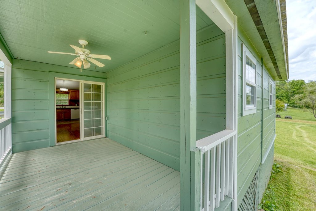 233 Messer Road Warne, NC 28909 - Photo 29 of 47