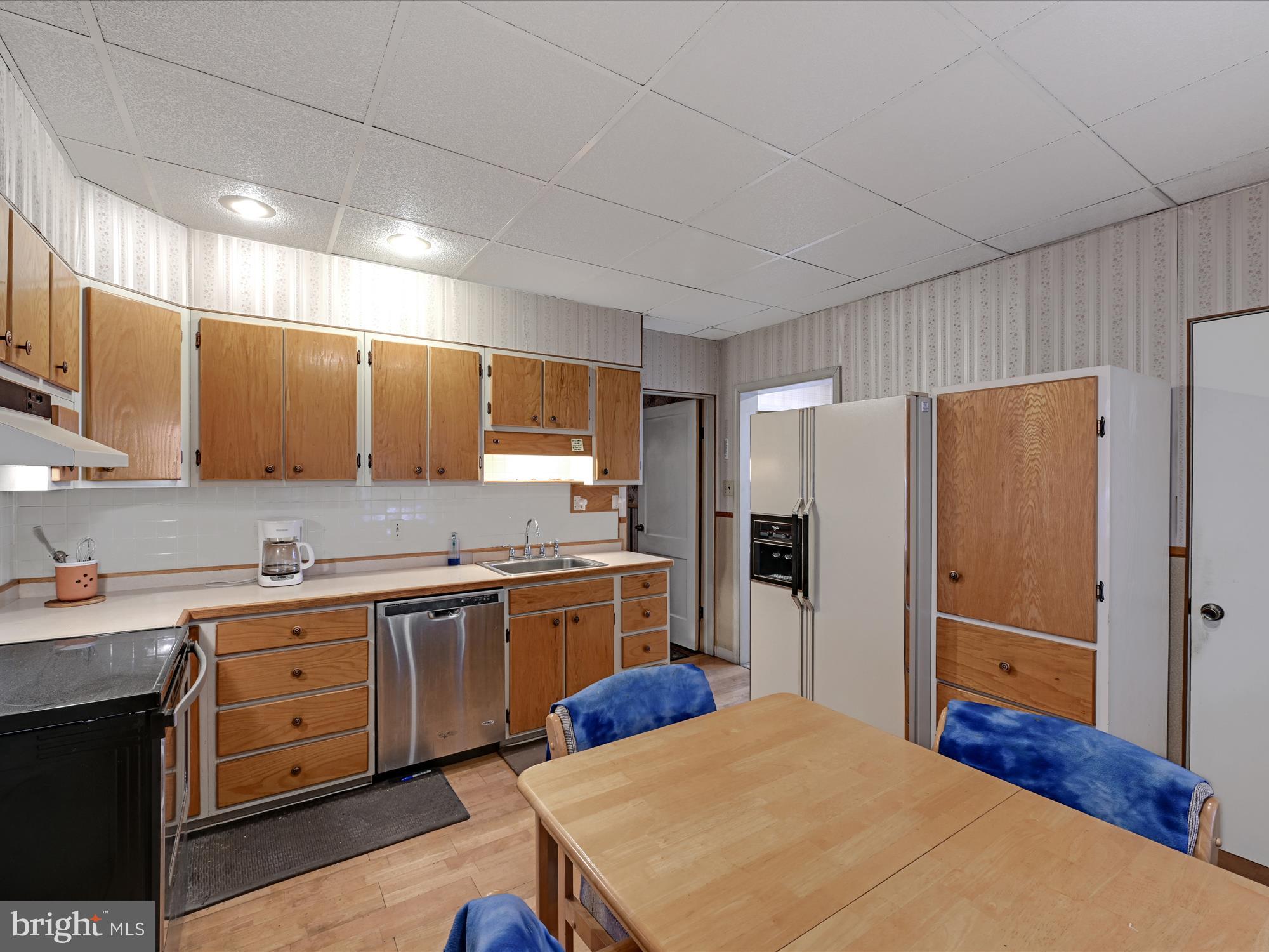 303 North Front Street Minersville, PA 17954 - Photo 11 of 23 Kitchen #4