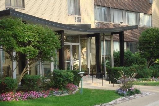 6300 North Sheridan Road, Unit 203 Chicago, IL 60660 - Photo 1 of 7