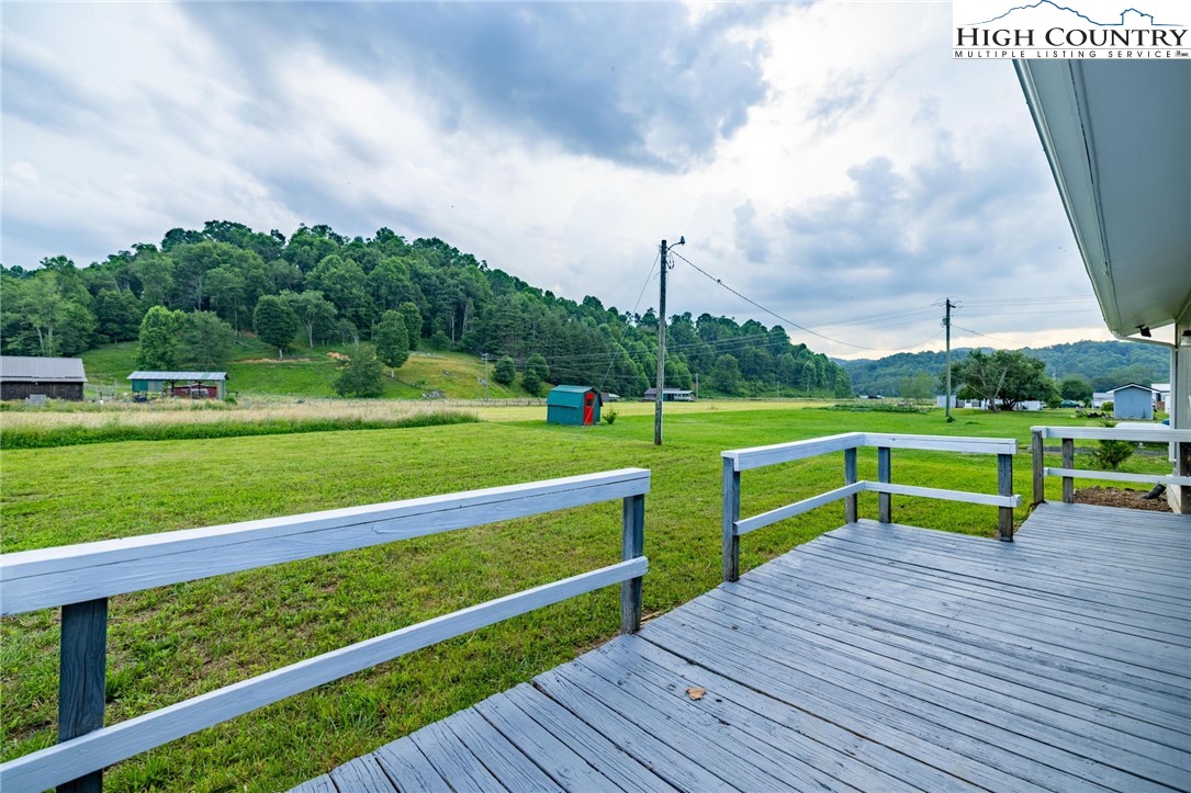 898 3 Top Road Creston, NC 28615 - Photo 37 of 48 a view of park with wooden fence