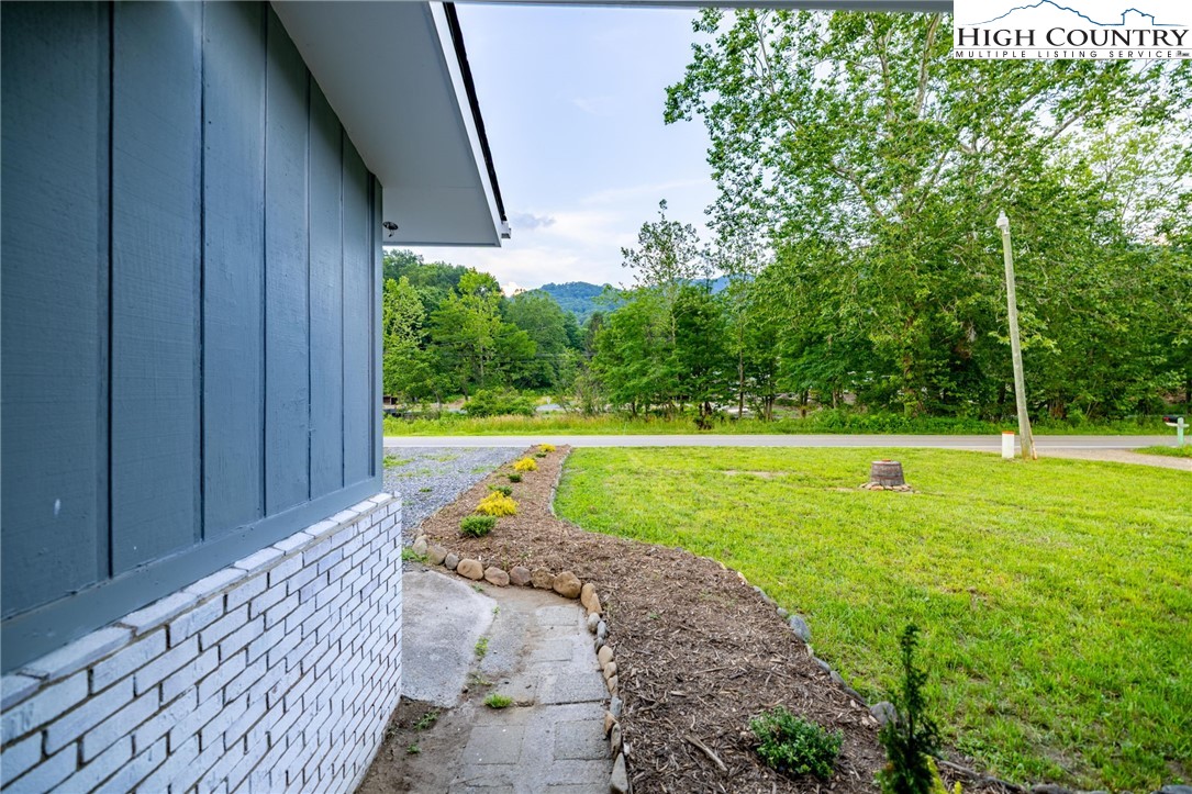 898 3 Top Road Creston, NC 28615 - Photo 6 of 48 a view of a back yard
