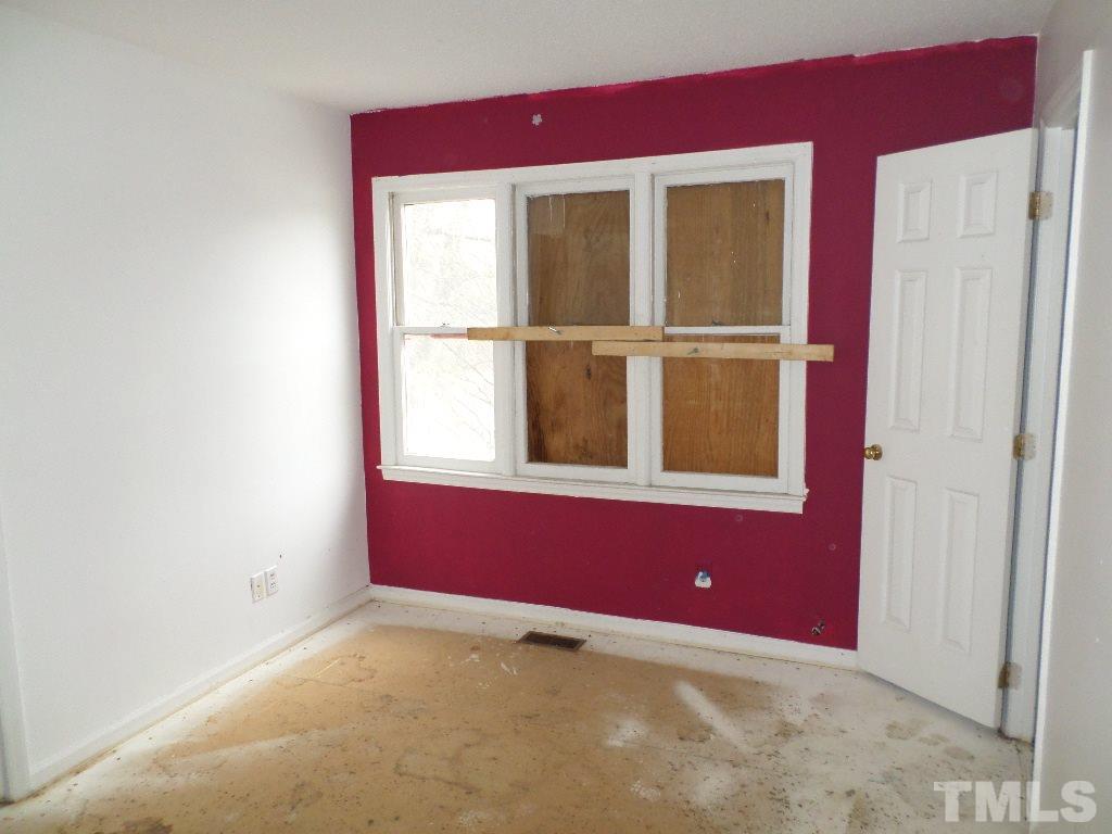 8121 Perry Creek Road Raleigh, NC 27616 - Photo 8 of 10