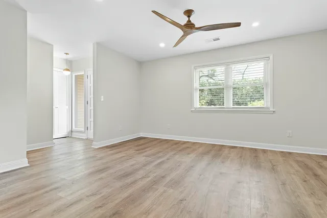 $4,250 | 630 Baytree Court, Mount Pleasant, SC 29464