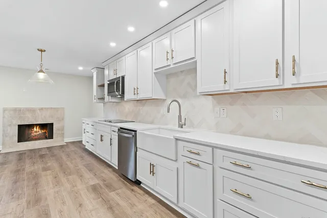 $4,250 | 630 Baytree Court, Mount Pleasant, SC 29464