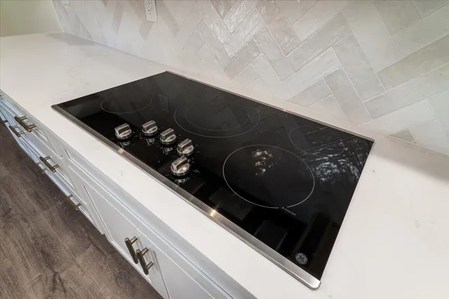 $4,250 | 630 Baytree Court, Mount Pleasant, SC 29464