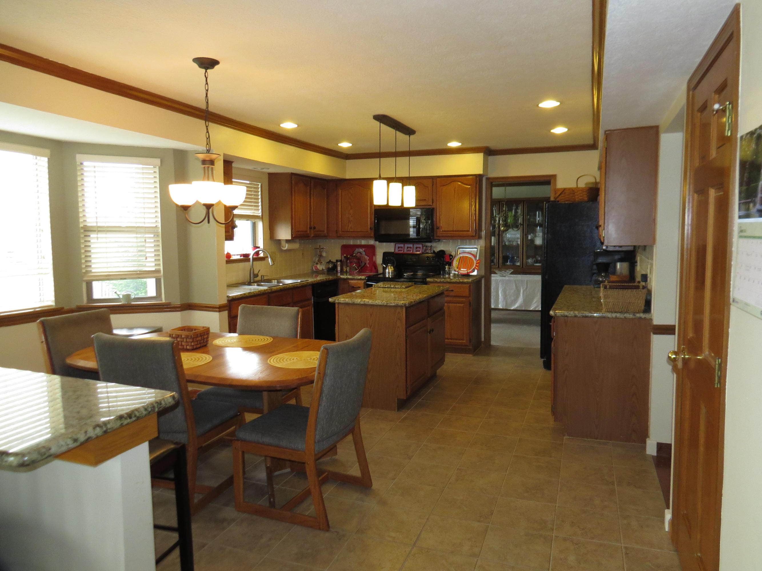 5654 Davidson Road Hilliard, OH 43026 - Photo 9 of 25 Gallery Image 9