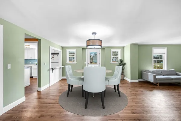$375,000 | 48 Fairview Street, East Longmeadow, MA 01028