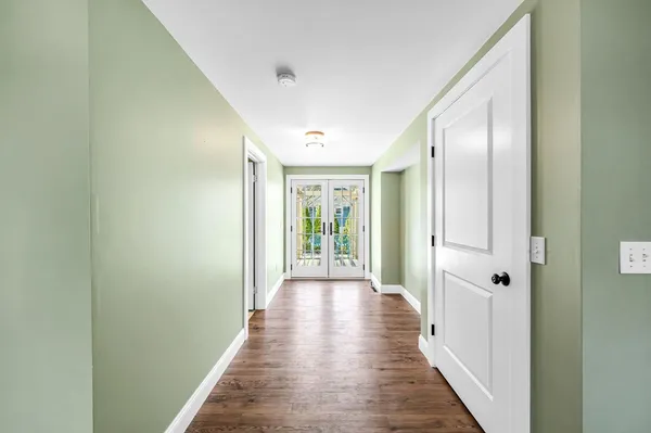$375,000 | 48 Fairview Street, East Longmeadow, MA 01028