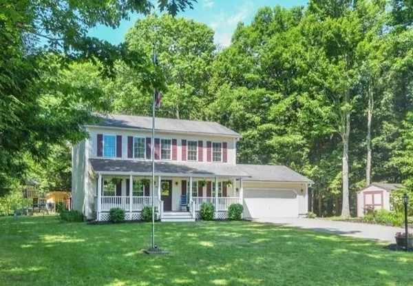 $529,000 | 99 Overlake Drive, Milton, VT 05468