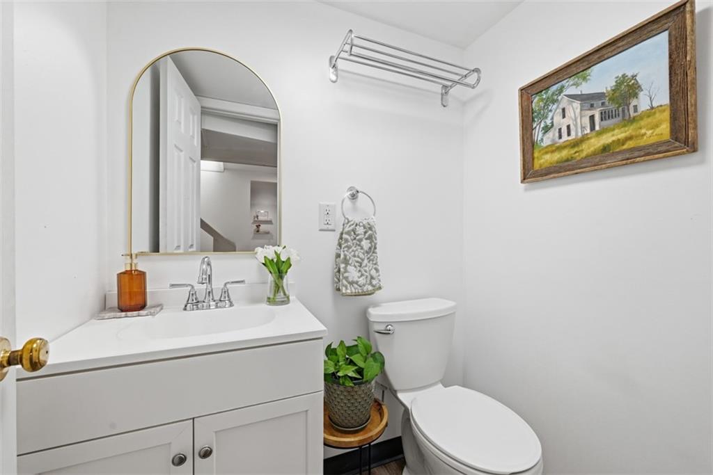 308 Erin Street Pittsburgh, PA 15209 - Photo 36 of 46 Powder room on lower level