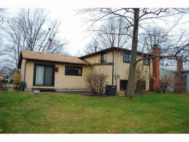 2001 Brittany Road Columbus, OH 43229 - Photo 15 of 18 Gallery Image 15
