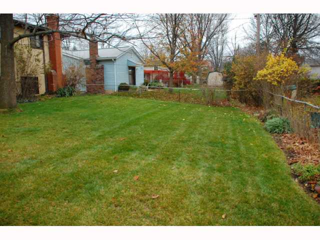 2001 Brittany Road Columbus, OH 43229 - Photo 16 of 18 Gallery Image 16