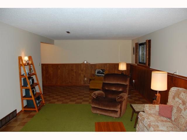2001 Brittany Road Columbus, OH 43229 - Photo 8 of 18 Gallery Image 8