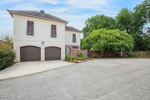 $659,000 | 203 Greystone Place, Lafayette, LA 70503