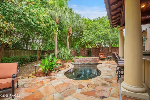 $659,000 | 203 Greystone Place, Lafayette, LA 70503