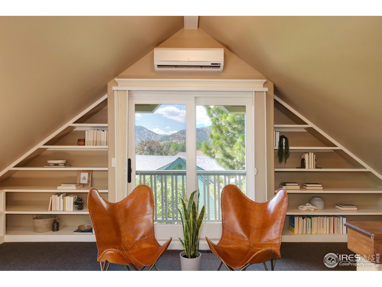 1521 Mapleton Avenue Boulder, CO 80304 - Photo 19 of 23 a view of a chairs and table in a balcony