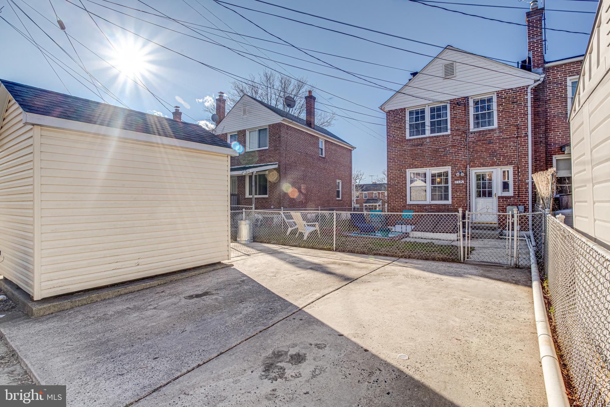 8323 Hillendale Road Baltimore, MD 21234 - Photo 39 of 41 Parking