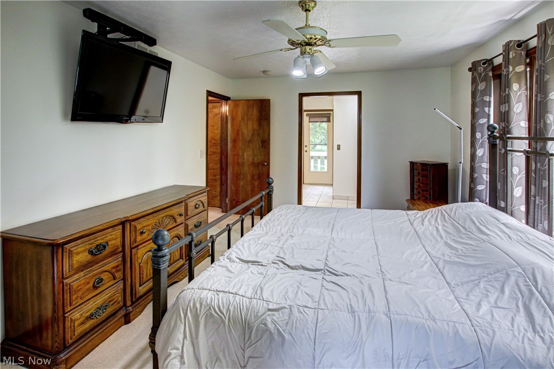 77 Carr Road Hinckley, OH 44233 - Photo 12 of 35