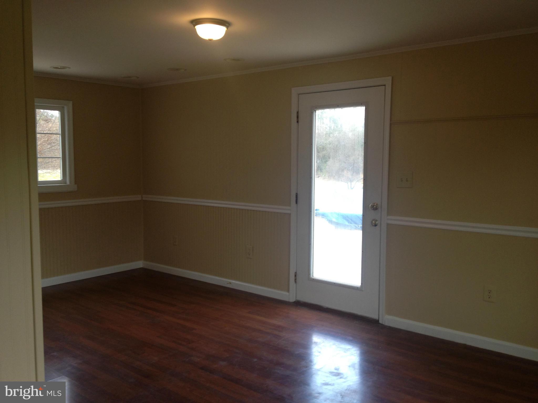 1029 Wagner Point Road Cambridge, MD 21613 - Photo 13 of 23 Family Room